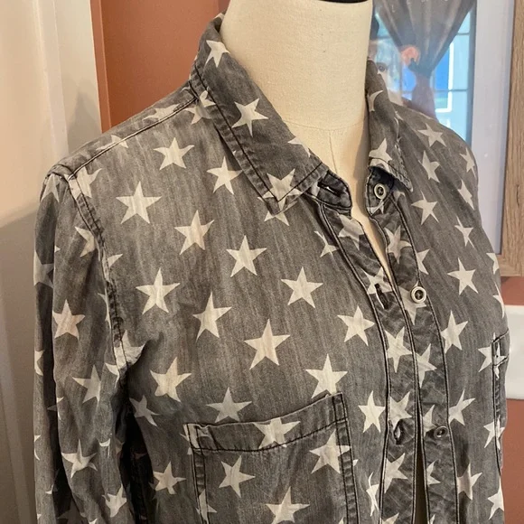 Rails women’s chambray stars gray wash & white button up M Lyocell collar shirt - Picture 3 of 13